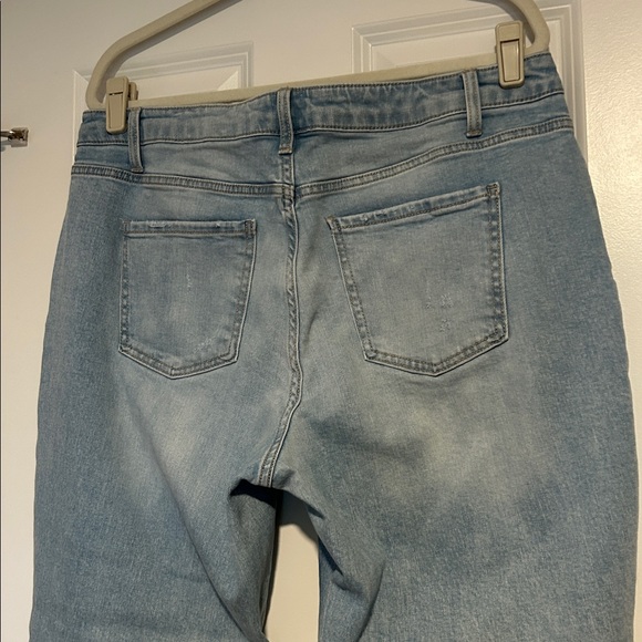 Time and Tru Mid-Rise Boyfriend Jeans Women's Size 12 - Picture 8 of 9